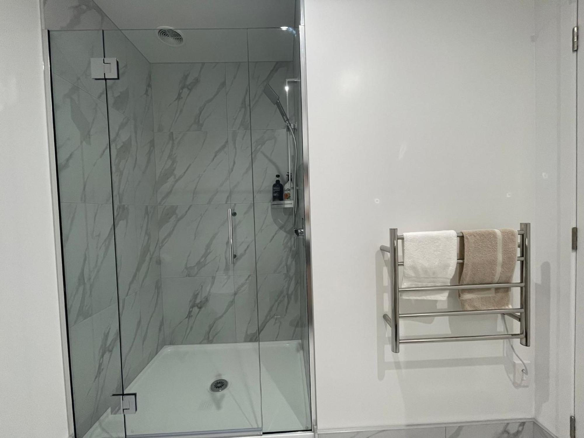 Luxury Cbd 2 Bed Near Riverside Market Free Parking! Christchurch Bagian luar foto