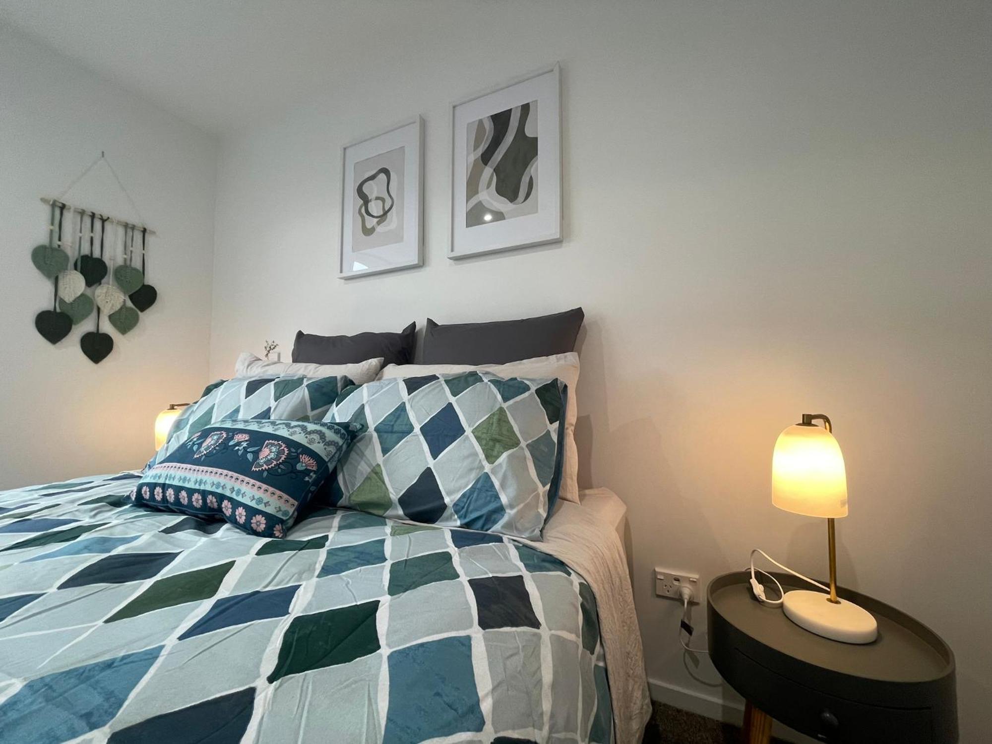 Luxury Cbd 2 Bed Near Riverside Market Free Parking! Christchurch Bagian luar foto
