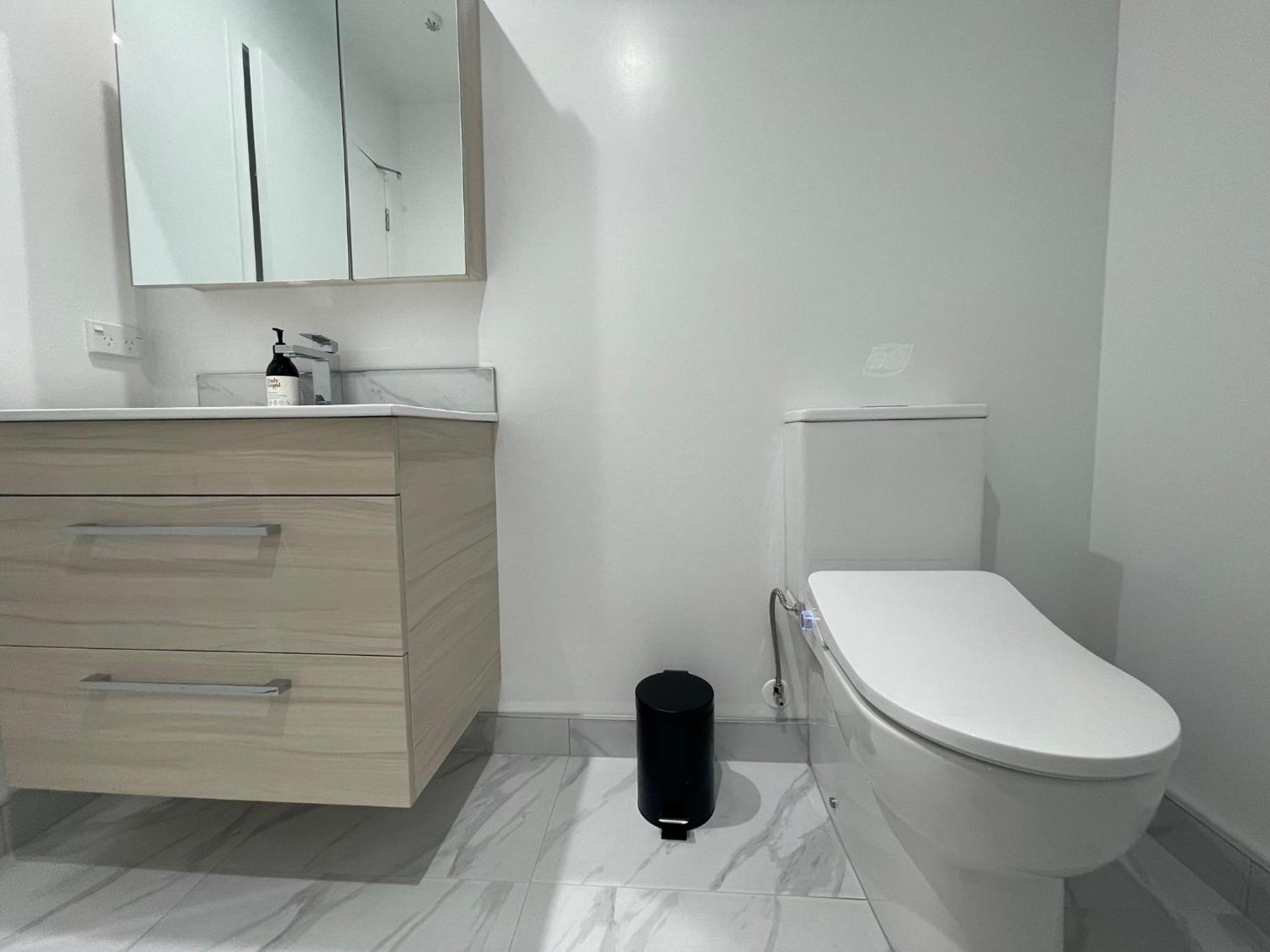 Luxury Cbd 2 Bed Near Riverside Market Free Parking! Christchurch Bagian luar foto